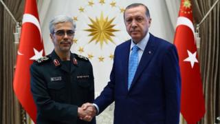 رجب طیب اردوغان نخست وزیر ترکیه و محمد باقری رئیس ستاد کل نیروهای مسلح ایران هفته گذشته در آنکارا با هم دیدار کردند