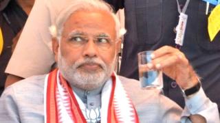 नरेंद्र मोदी