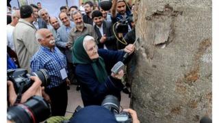 لیلیت تریان در سال ۱۳۵۷ خانه پدریاش را به "کارگاه هنر" تبدیل کرد