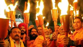 Hindu, हिंदू, हिंदुत्व, सहिष्णुता, भारतीय राजनीति, मध्यकालीन भारत, भारत का इतिहास, हिंदू धर्म, हिंदू मान्यताएं, अगेंस्ट द ग्रेन, डी एन झा, भारतीय इतिहासकार, Against the Grain, DN Jha, Hindu, Intolerance, Indian History, Ancient India