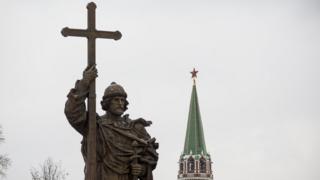 памятник Владимиру