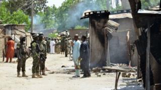 Militariga dalka Nigeria ayaa dagaal kula jira Boko Xaraam