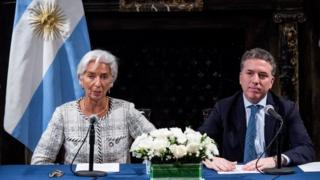 IMF Başkanı Christine Lagarde ve Arjantin Ekonomi Bakanı Nicolas Dujovne