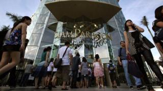 เศรษฐกิจ รัฐบาล ฟรีวีซ่า ประชารัฐ