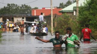 Awọn eeyan ninu agbami agbara nla
