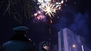 полиция и фейерверк