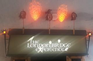 Вход в London Bridge Experience
