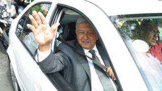 AMLO.