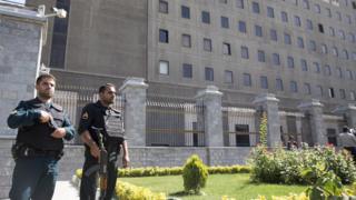 ایراني چارواکو د هېواد ګوټ ګوټ کې د نورو بریدونو له وېرې امنیتي تدابیر ټینګ کړي دي
