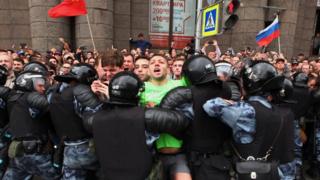 протесты против пенсионной реформы