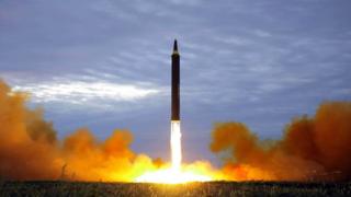 Старт северокорейской баллистической ракеты