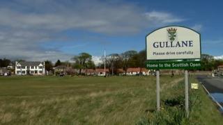 Gullane sign