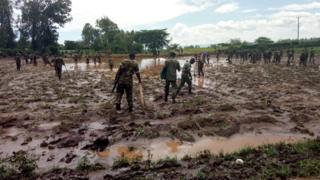 Jitihada za kutafuta miili ya watu waliokufa inaendelea