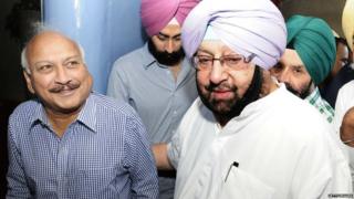Punjab CM Capt. Amrinder Singh and Brahm Mohindra at Punjab Vidhan Sabha