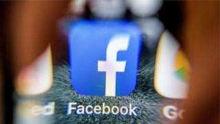 calaamadda Facebook