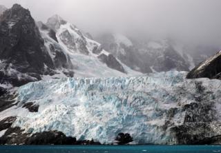 Scientists trace South Georgia's giant ice history - BBC News