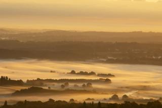 Matahari terbit di South Downs National Park