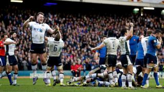 Scotland team celebrate Six Nations win over France