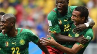 Umudagi w'imvukira Joel Matip (i buryo) ntarasubira gukinira umugwi wa Cameroun kuva mu gikombe c'isi yose mu 2014