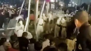 China Xinjiang: Urumqi Rocked By Covid Lockdown Protests After Deadly ...