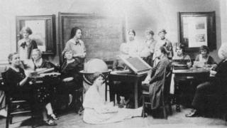 Mujeres computadoras