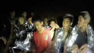 ụmụaka tọrọ n'ọgba na Thailand