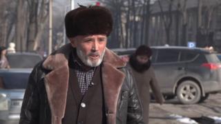 Каримжон Суванов Ўзбекистонда 650900 долларини олдирганини айтмоқда
