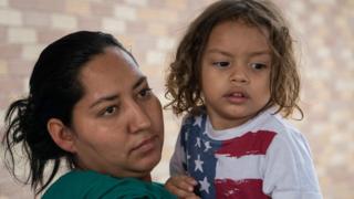 Mujer con niño