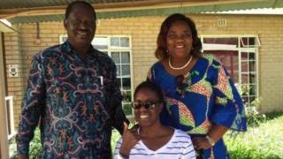 Bi Rosemary Odinga (katikati) alipoteza uwezo wa kuona kwa muda wa miaka miwili