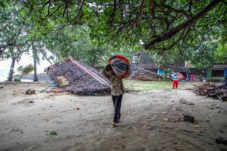 Tsunami Selat Sunda