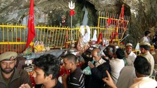 अमरनाथ गुफा (फ़ाइल फोटो)
