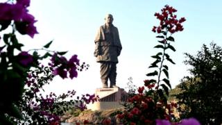 எதிர்ப்புகளுக்கு மத்தியில் படேல் சிலையை திறந்து வைத்தார் பிரதமர் மோதி