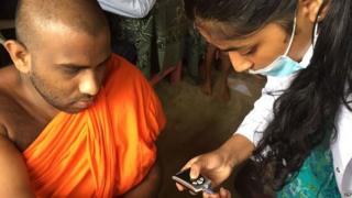 භික්ෂූන් වහන්සේට වෛද්යාධාර