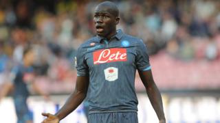 Fooball,Africa,Sénégal,ballonrond,défenseur,Naples,Mondial,Lions,KalidouKoulibaly