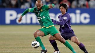 Kanouté appelle à une "refonte" du football malien