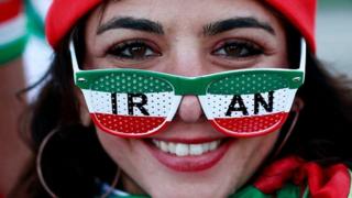 سرنوشت ورود زنان به ورزشگاهها: فشار فیفا یا مخالفهای داخلی