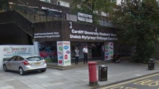 Prifysgol Caerdydd