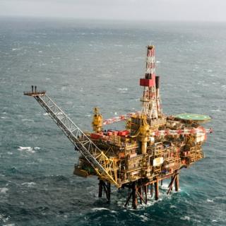 Water supplies low on weather-hit Shell Gannet platform in North Sea ...