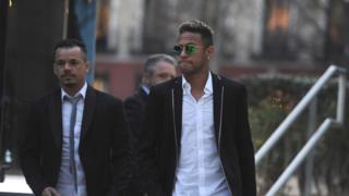 Neymar of FC Barcelona leaves the National Court in Madrid (02 February 2016)