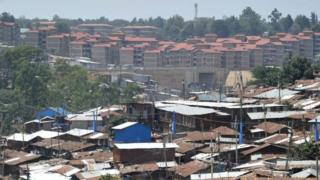 Le président Kenyan Uhuru Kenyatta souhaite améliorer l'offre de logement au Kenya