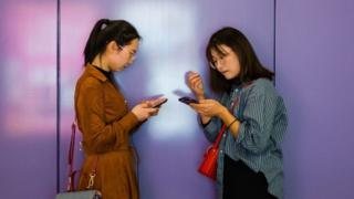 phone, women