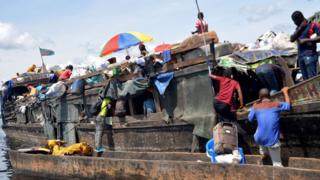 Les accidents sont fréquents sur les cours d'eau de la RDC, en raison de la vétusté des embarcations, de la surcharge et de l'absence de balisage