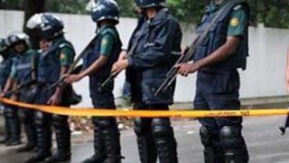 বাংলাদেশে এখন চলছে পুলিশ সপ্তাহ