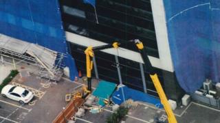 Crane collapse at Port Dundas