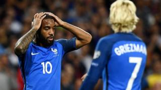 Alexandre Lacazette y Antoine Griezmann