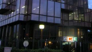 Après plus de 2H de coupure d'électricité dans plusieurs villes du pays, le courant est revenu.