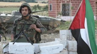 Ingabo za Syria zatakaje uturere twinshi twigaruriwe n'imigwi itandukanye