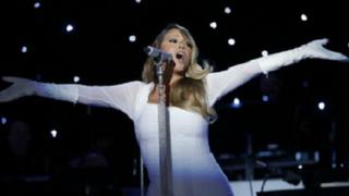 "Des fois ça merde" a écrit Mariah Carey sur Twitter.