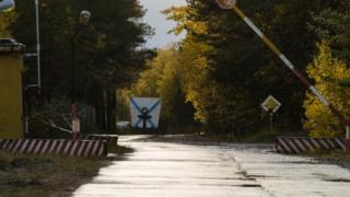 Un puesto de control militar cerca del pueblo de Nyonoksa, en la región de Arkhangelsk