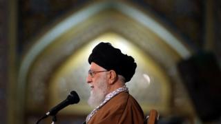 آیتالله علی خامنهای